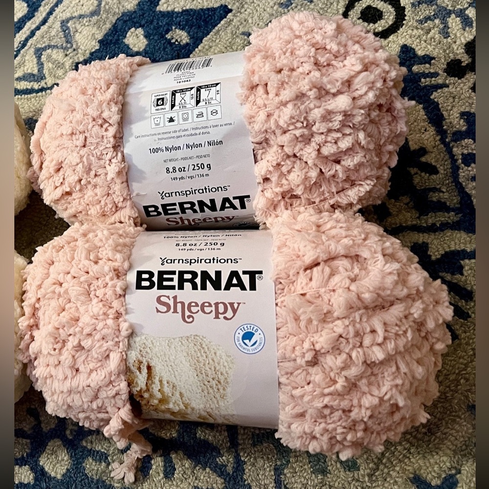 Bernat Sheepy Yarn Plush Pink